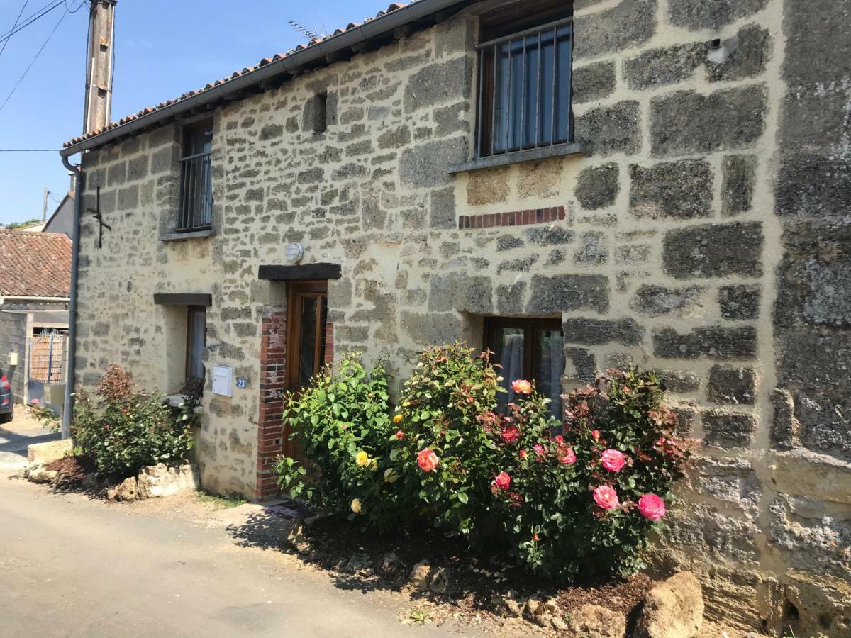 Maison De Charme Concourson-sur-Layon Exterior photo